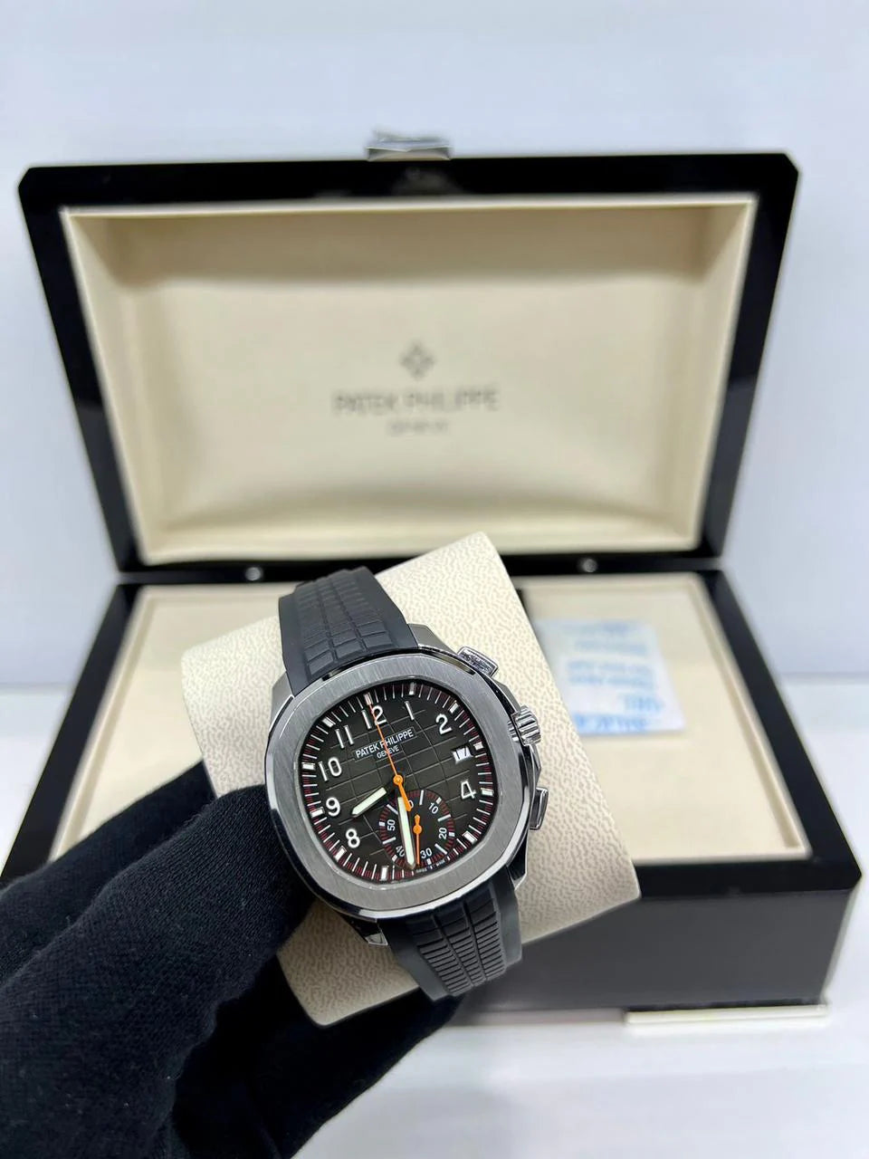 Patek Philippe - AQUANAUT 5968A