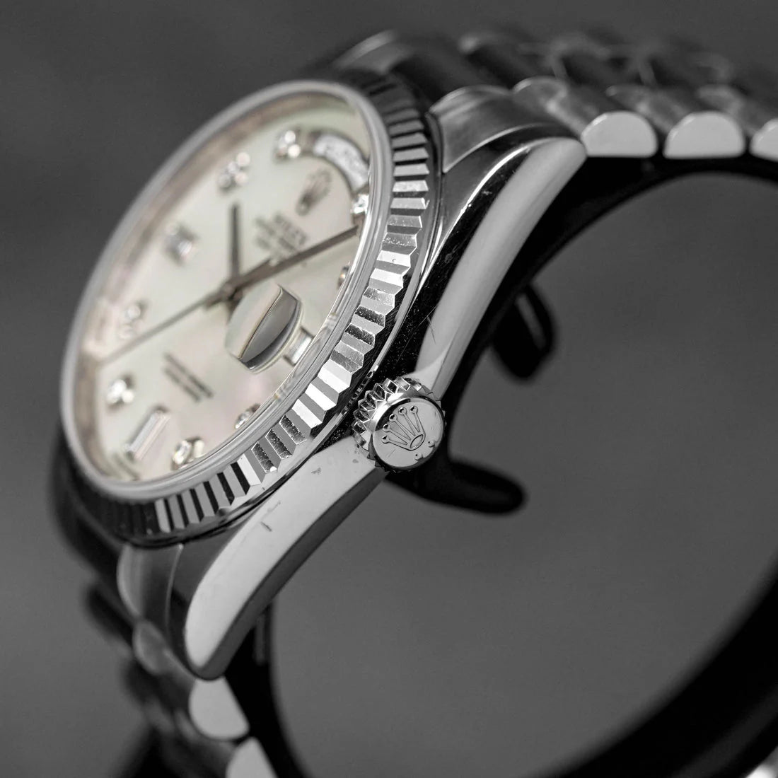 DAYDATE 36MM WHITEGOLD MOP BAGUETTE DIAL