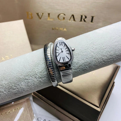 Bvlgari Serpenti Argenté fond blanc sertie