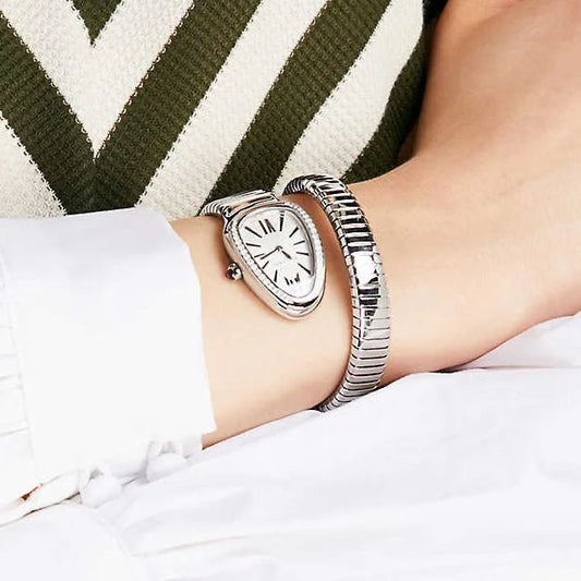 Bvlgari Serpenti Argenté fond blanc sertie