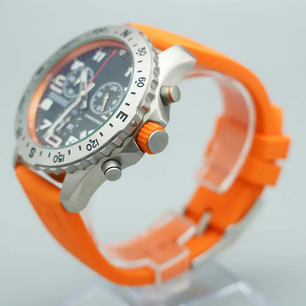 Relógio Breitling Endurance Pro